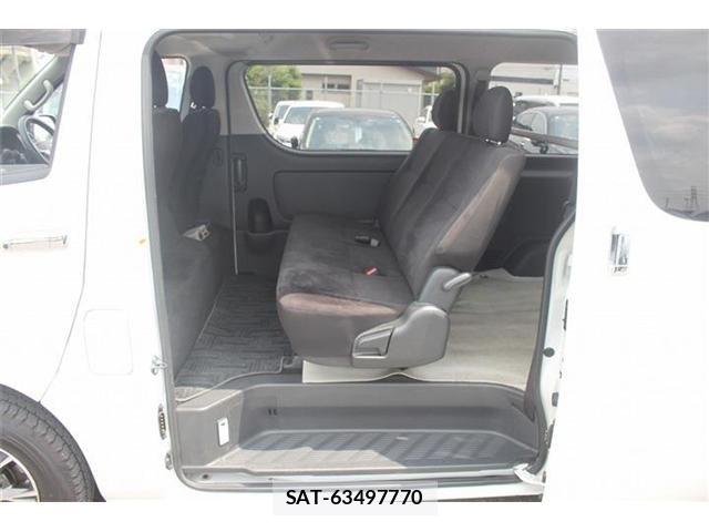 Toyota HIACE VAN 2020-01 7458459-26