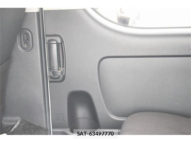 Toyota HIACE VAN 2020-01 7458459-27