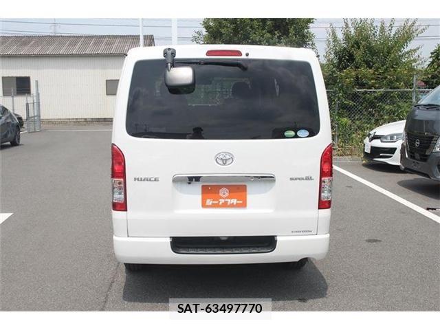 Toyota HIACE VAN 2020-01 7458459-7