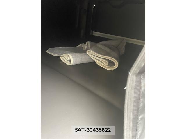 Toyota HIACE VAN 2019-08 7458455-14