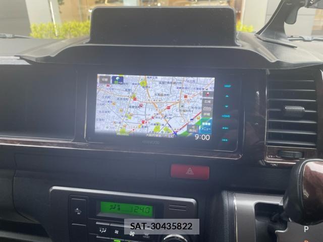 Toyota HIACE VAN 2019-08 7458455-22