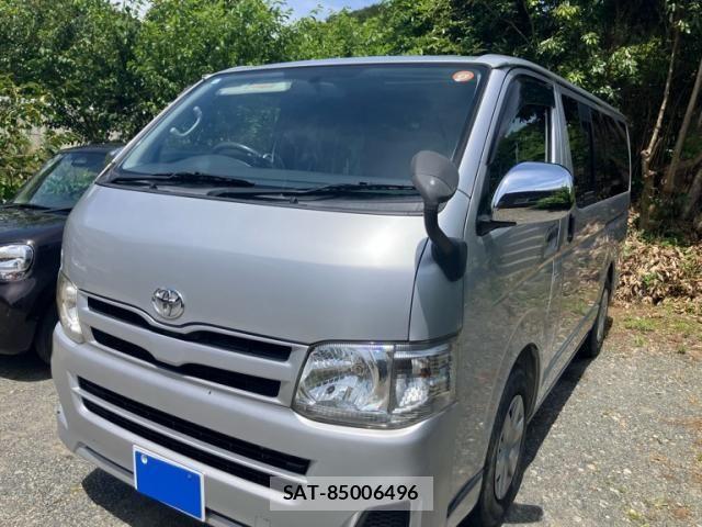Toyota HIACE VAN 2013-12 7458474-0