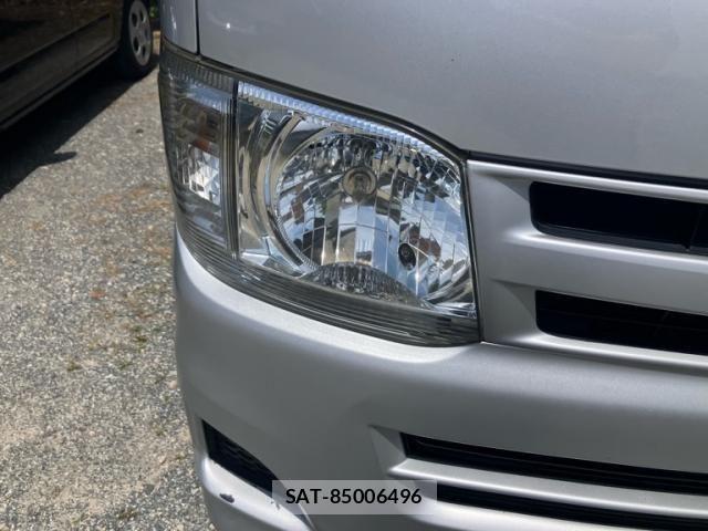 Toyota HIACE VAN 2013-12 7458474-2