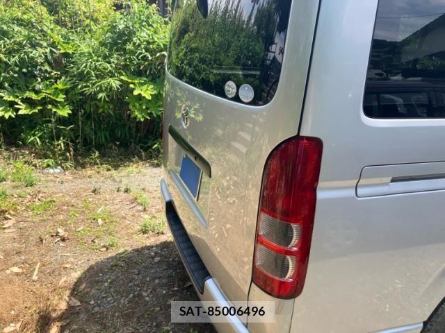 Toyota HIACE VAN 2013-12 7458474-4