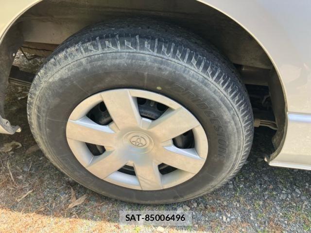 Toyota HIACE VAN 2013-12 7458474-8