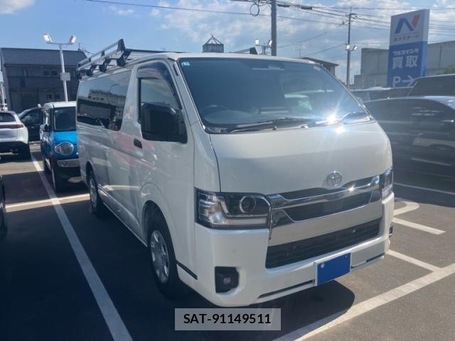 Toyota HIACE VAN 2026-03 7458453-0