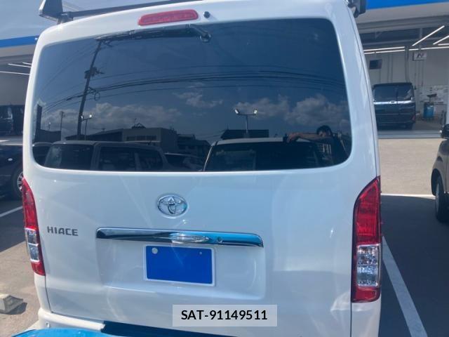 Toyota HIACE VAN 2026-03 7458453-2