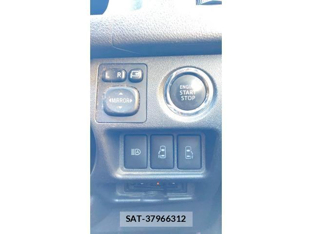 Toyota HIACE VAN 2021-08 7458458-20
