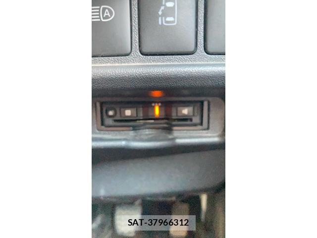 Toyota HIACE VAN 2021-08 7458458-21