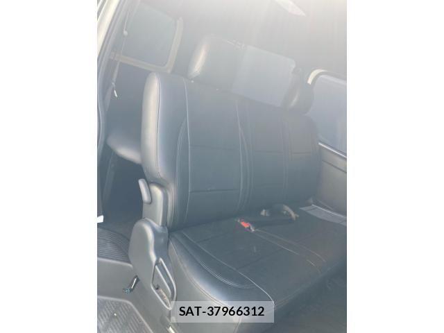 Toyota HIACE VAN 2021-08 7458458-8