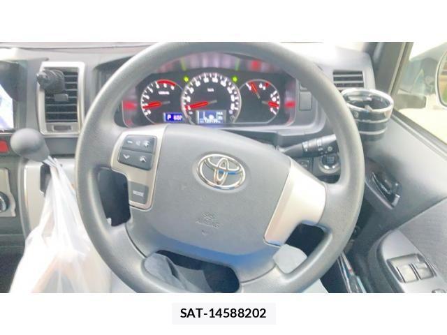Toyota HIACE VAN 2014-02 7458466-11