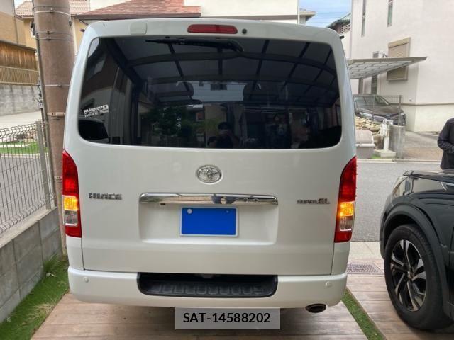 Toyota HIACE VAN 2014-02 7458466-1