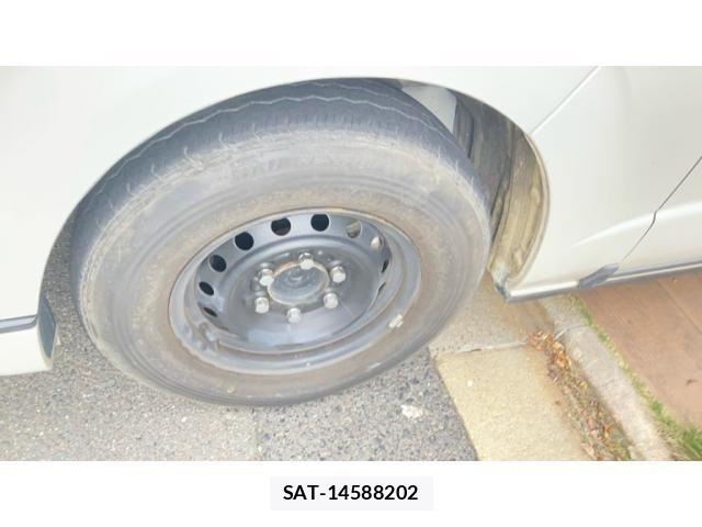Toyota HIACE VAN 2014-02 7458466-6