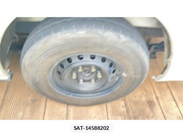 Toyota HIACE VAN 2014-02 7458466-7