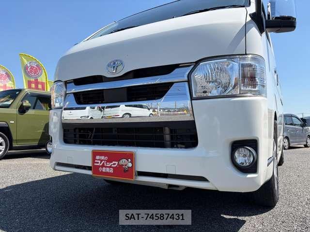 Toyota HIACE VAN 2021-05 7458464-8