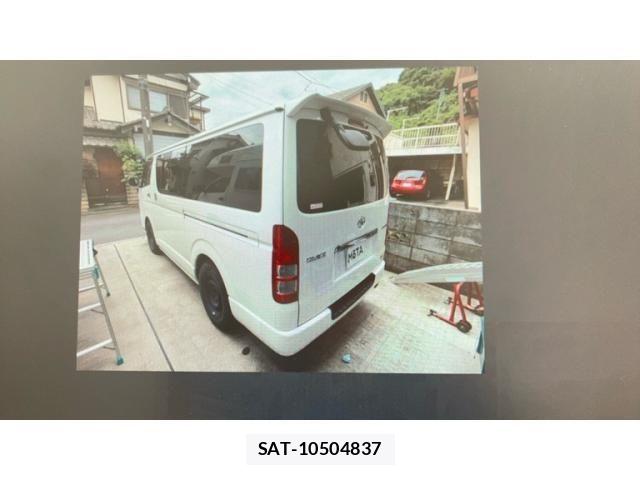 Toyota HIACE VAN 2013-08 7458469-11