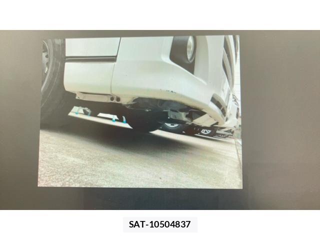 Toyota HIACE VAN 2013-08 7458469-12