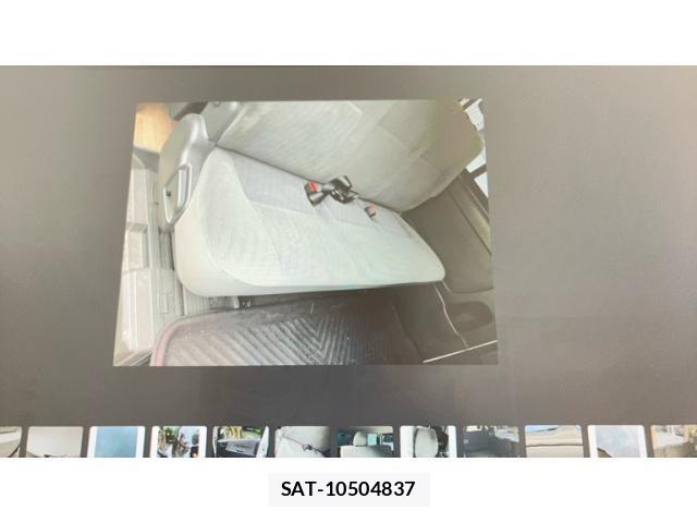 Toyota HIACE VAN 2013-08 7458469-23
