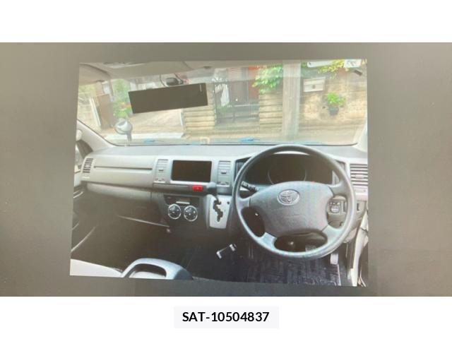 Toyota HIACE VAN 2013-08 7458469-6