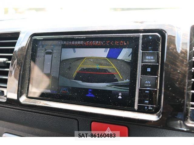 Toyota HIACE VAN 2024-01 7458450-9