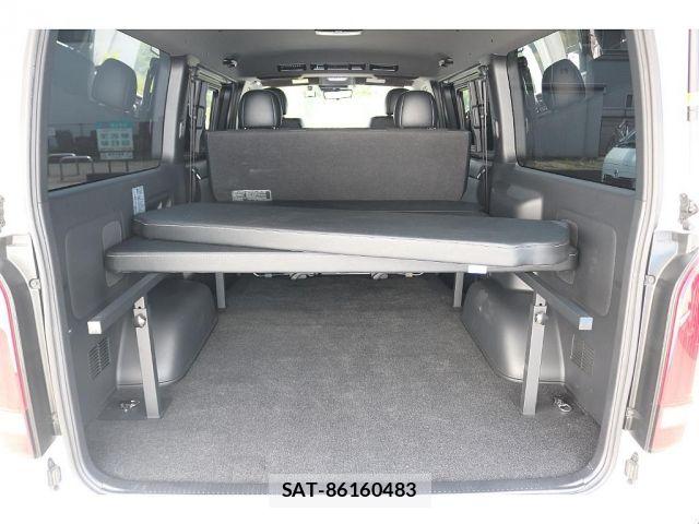 Toyota HIACE VAN 2024-01 7458450-13