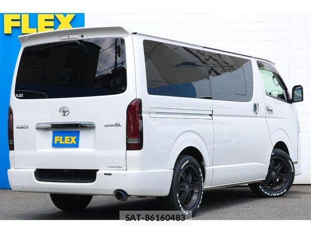 Toyota HIACE VAN 2024-01 7458450-2