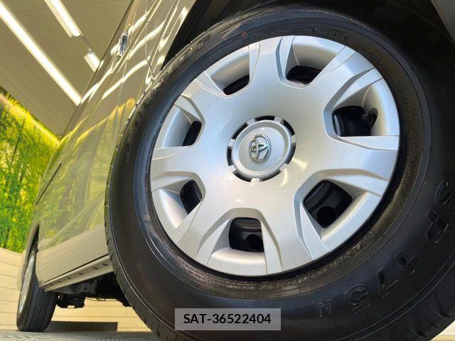 Toyota HIACE VAN 2025-05 7458448-12