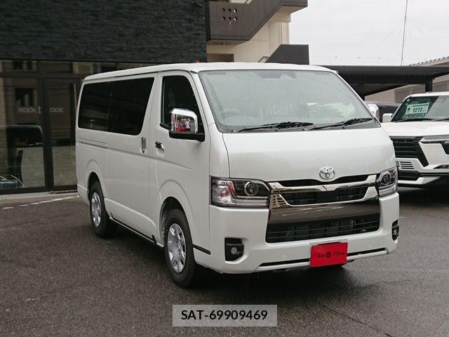 Toyota HIACE VAN 2026-06 7458449-29