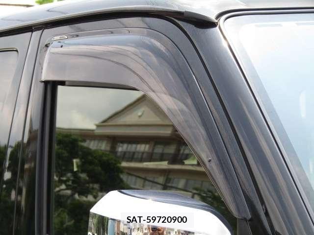 Toyota HIACE VAN 2023-03 7458457-15
