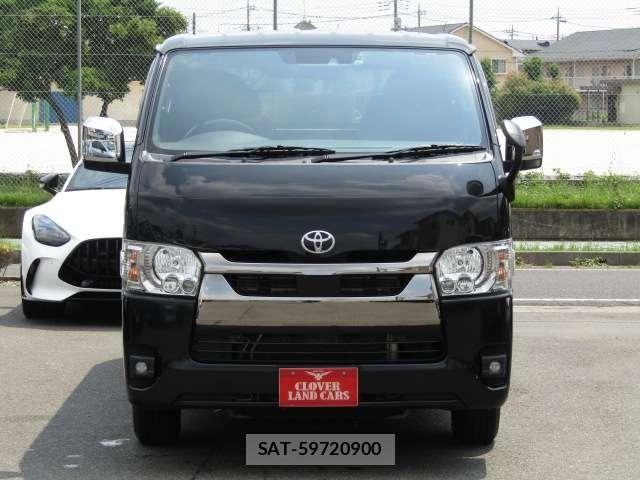 Toyota HIACE VAN 2023-03 7458457-18