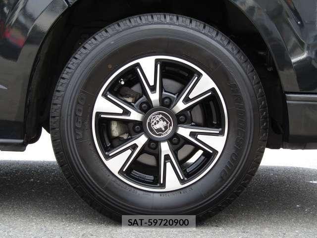 Toyota HIACE VAN 2023-03 7458457-27