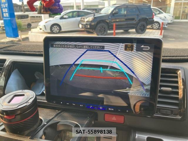Toyota HIACE VAN 2022-03 7458456-15