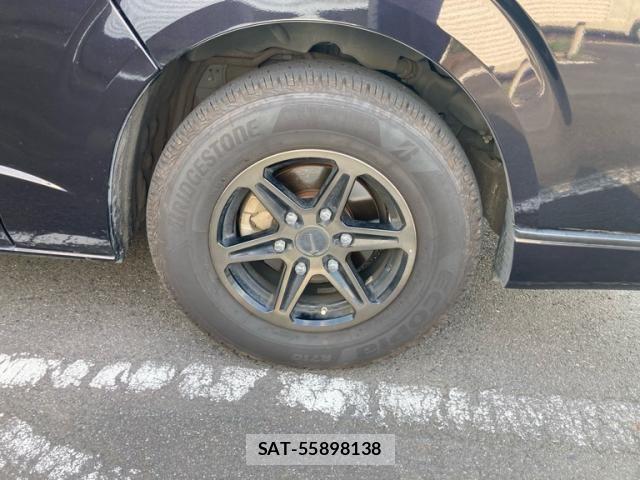 Toyota HIACE VAN 2022-03 7458456-18