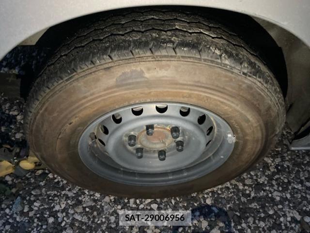 Toyota HIACE VAN 2012-05 7458473-10