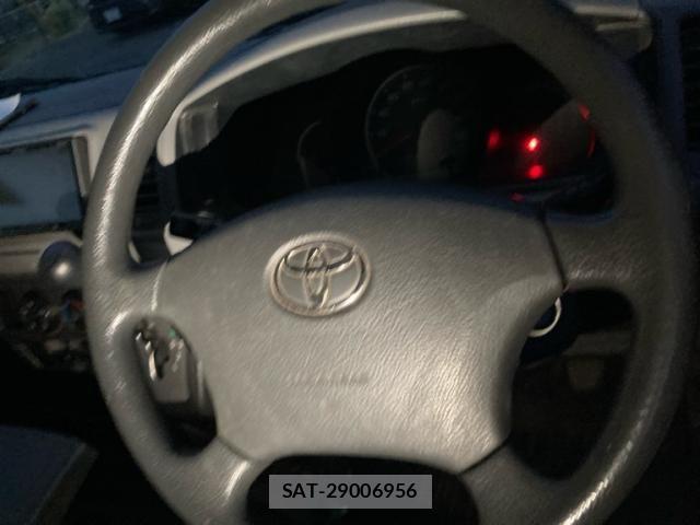 Toyota HIACE VAN 2012-05 7458473-14