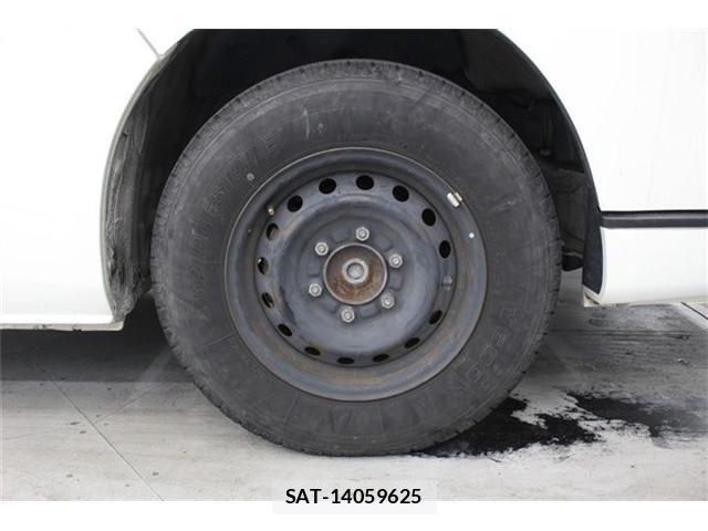 Toyota HIACE VAN 2021-05 7458462-22