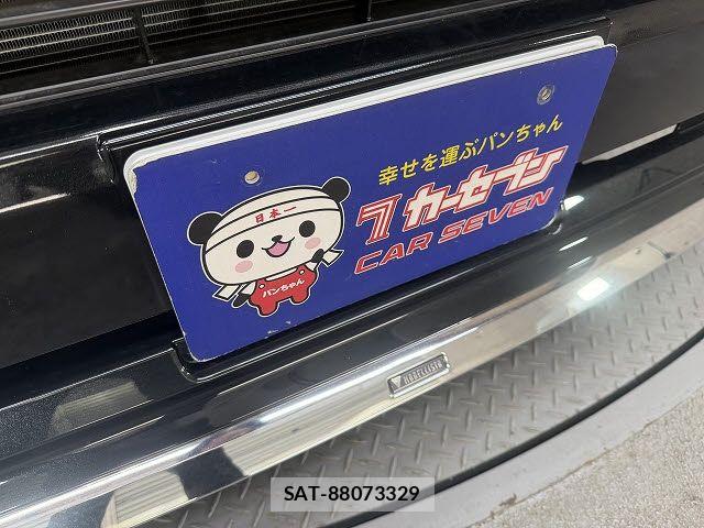 Toyota HIACE VAN 2025-03 7458451-19