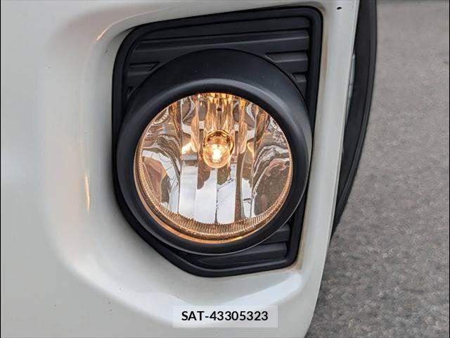 Toyota HIACE VAN 2020-09 7503295-9