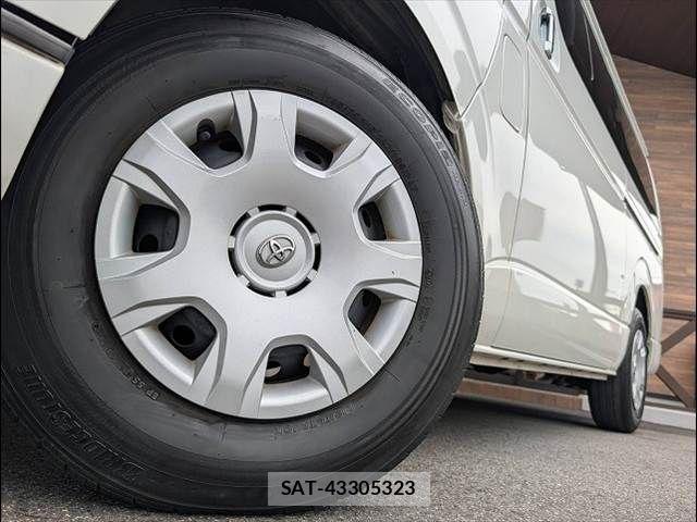 Toyota HIACE VAN 2020-09 7503295-19