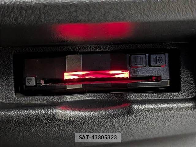 Toyota HIACE VAN 2020-09 7503295-7