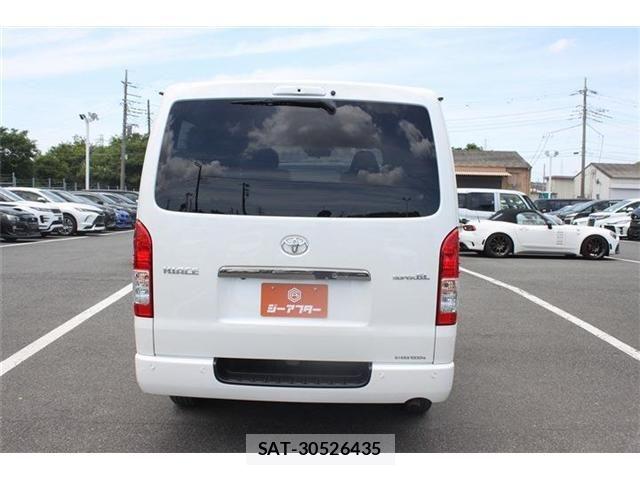 Toyota HIACE VAN 2025-05 7510299-10