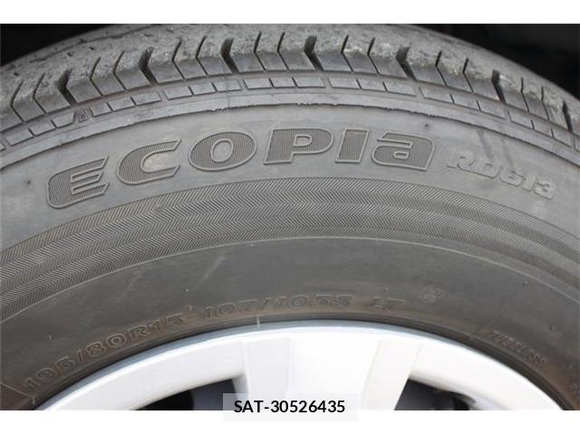 Toyota HIACE VAN 2025-05 7510299-21