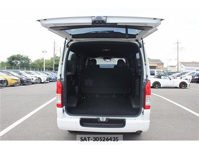 Toyota HIACE VAN 2025-05 7510299-28