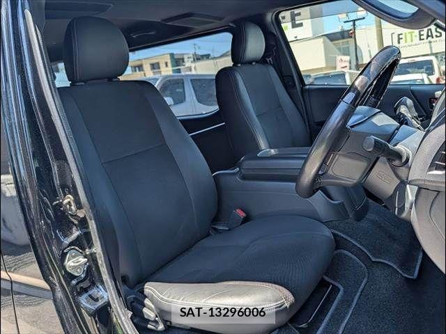 Toyota HIACE VAN 2024-06 7503291-10