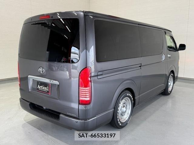 Toyota HIACE VAN 2018-03 7503305-5