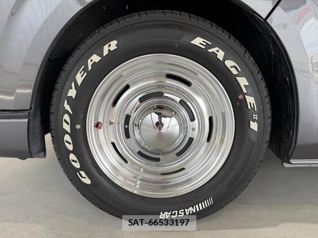 Toyota HIACE VAN 2018-03 7503305-7