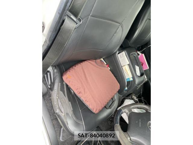 Toyota HIACE VAN 2013-06 7503311-15