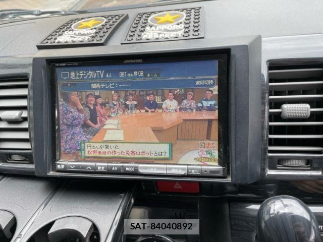 Toyota HIACE VAN 2013-06 7503311-20