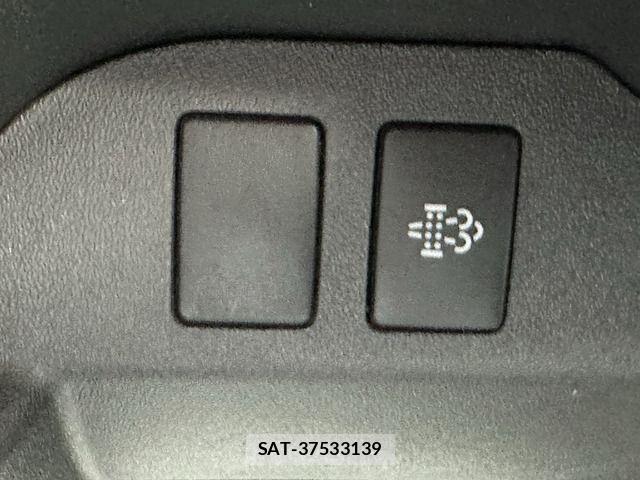 Toyota HIACE VAN 2019-03 7503307-19