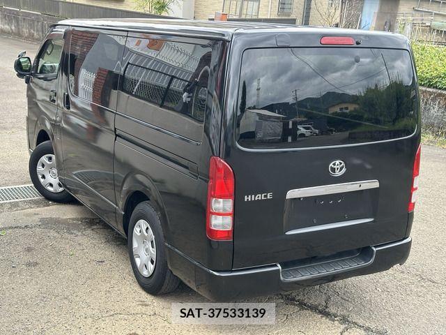 Toyota HIACE VAN 2019-03 7503307-4